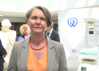 Specjalistyczne karetki pozwalają ratować życie noworodków po niedotlenieniu. Taki sprzęt trafił właśnie do szpitala w Łodzi